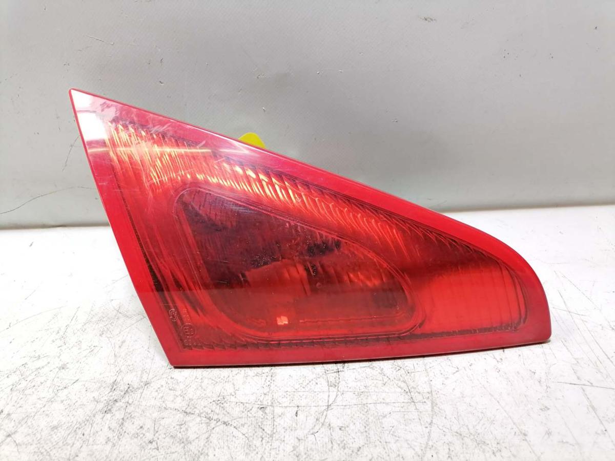 Mitsubishi Colt Z30 original R&uuml;cklicht R&uuml;ckleuchte links innen 3 T&uuml;rer BJ05